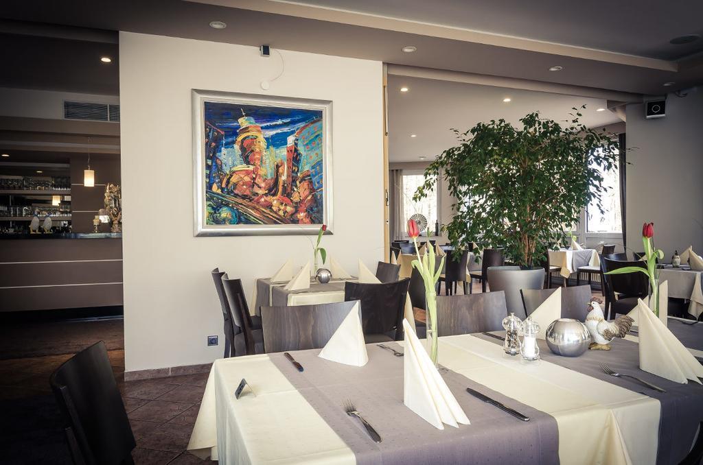 Waldhotel Sindelfingen Am Eichholz Luaran gambar