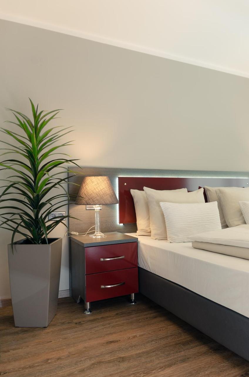 Waldhotel Sindelfingen Am Eichholz Luaran gambar